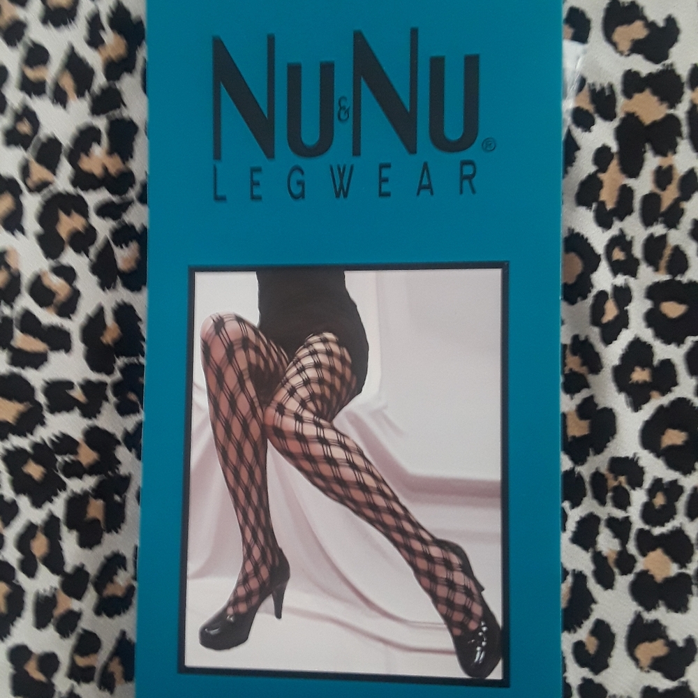 PLUS SIZE STOCKINGS